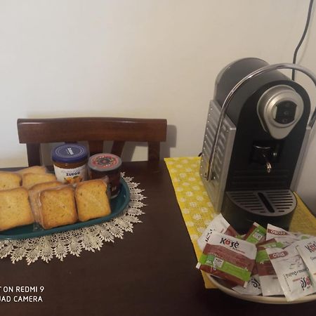 Casa Pietra Viva Apartment Чистернино Екстериор снимка