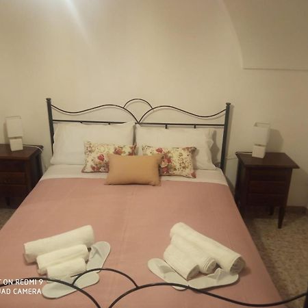 Casa Pietra Viva Apartment Чистернино Екстериор снимка