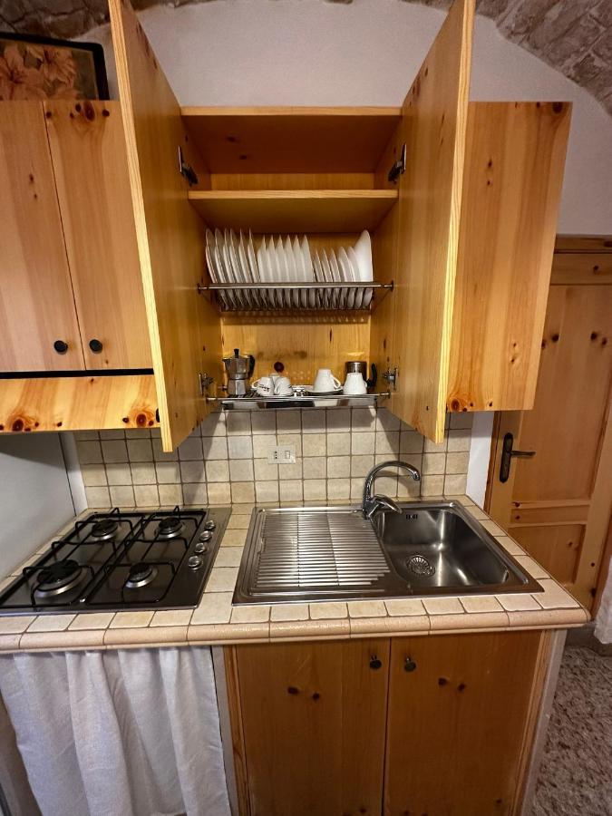 Casa Pietra Viva Apartment Чистернино Екстериор снимка